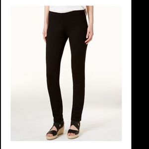 Eileen Fisher Ponte Pull on Black Skinny Pants